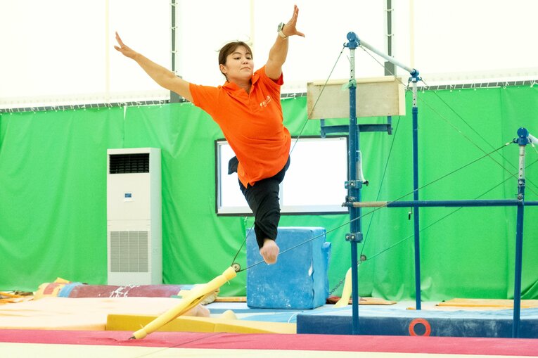 現在は姫路市の体操クラブ『おさるの森』で、ダンス教室などのインストラクターを務めている　©Takashi Shimizu