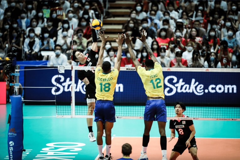 ネーションズリーグ・ブラジル戦　©︎FIVB