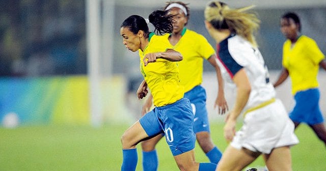 ブラジル、最底辺の暮らしから……。“サッカーの女王”マルタが語る成功譚 