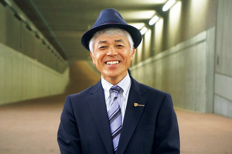 サトノレイナス「挑戦を決めたルメさんの“即答”」~国枝師が語る牝馬参戦~<Number Web> photograph by Bungeishunju