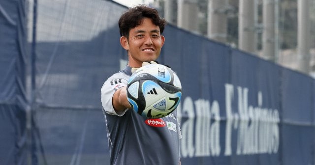 飯倉大樹 本人着用 サイン入りスパイク シューズ
