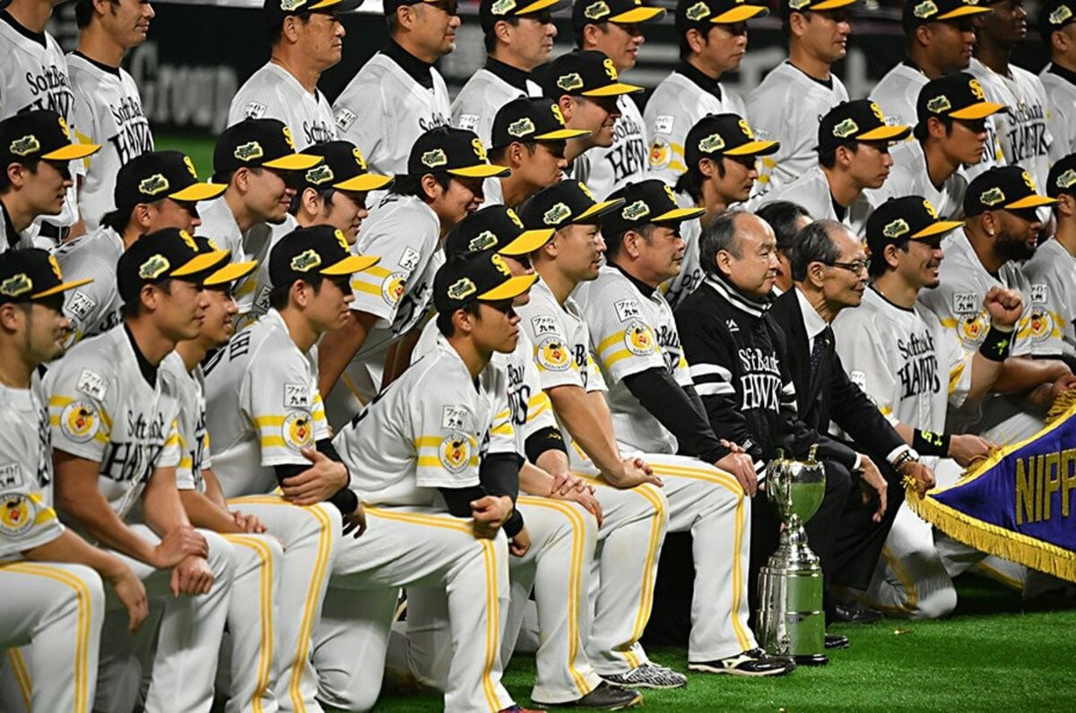 あなたが予想するパ リーグ優勝 最下位は 1位ホークス マー君復帰の楽天は ワースト争いは1票差の超激戦 プロ野球開幕 プロ野球 Number Web ナンバー