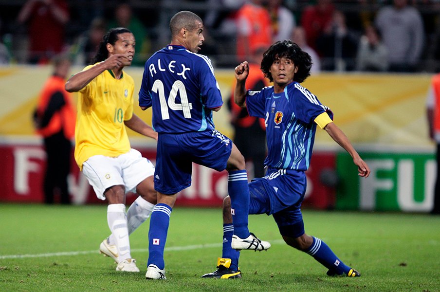 激レア 2006年サッカーW杯公式球 公式ショップから探す