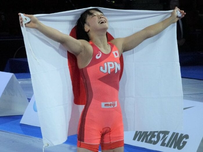 「パリには絶対自分が行く」“ミライモンスター”藤波朱理が五輪金の“吉田沙保里2世”に挑戦状〈17歳で世界選手権制覇〉＜Number Web＞ photograph by Koji Fuse