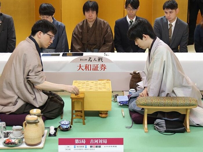 「藤井（聡太）戦だけです。こんなことは」今が“最高レーティング”永瀬拓矢、名人・藤井への本音…なぜ負けても「強くなっている実感が」あるか＜Number Web＞ photograph by 日本将棋連盟