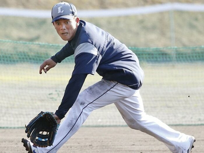 松井稼頭央の恐るべき追い込みぶり。西武・栗山、金子に早くも影響が。＜Number Web＞ photograph by Kyodo News