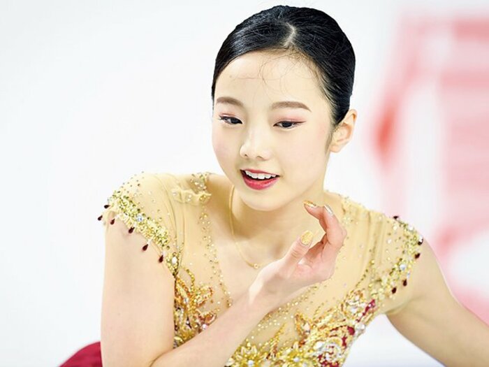 コーチ変更を決めた本田真凜。アメリカの地で飛躍できるか。~浅田真央も師事した名コーチの下でジャンプを磨く~<Number Web> photograph by Asami Enomoto
