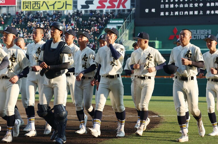 横浜清陵と同様、優勝候補の東洋大姫路高校に敗れた21世紀枠の長崎・壱岐高校　©JIJI PRESS