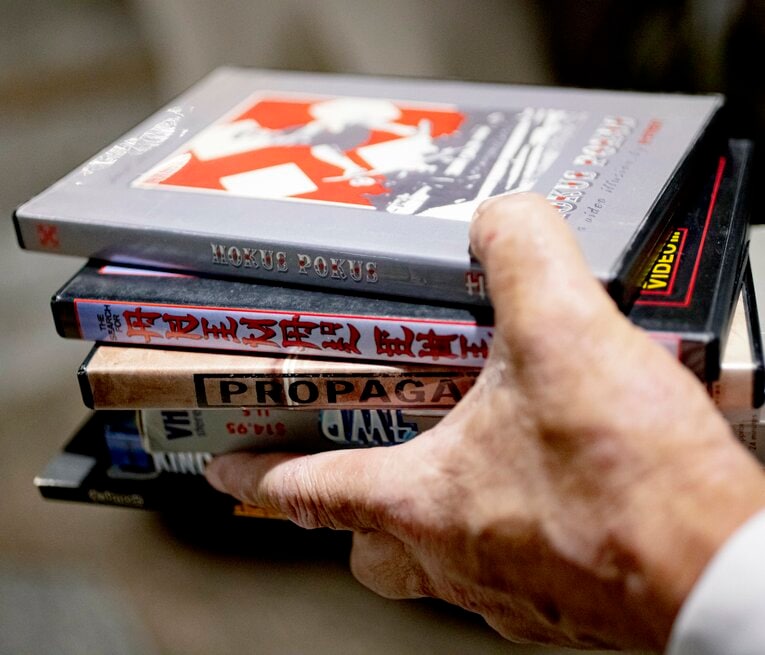 父・亮太さんが擦り切れるほど観たという海外スケーターの映像集　　©︎Kiichi Matsumoto