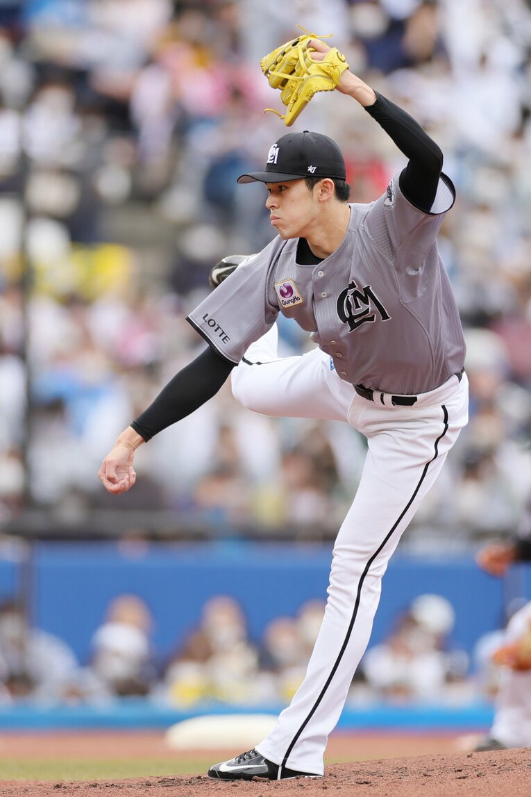 2022年4月17日。完全試合の偉業から１週間経っても佐々木朗希の怪投は続いた　©︎JIJI PRESS