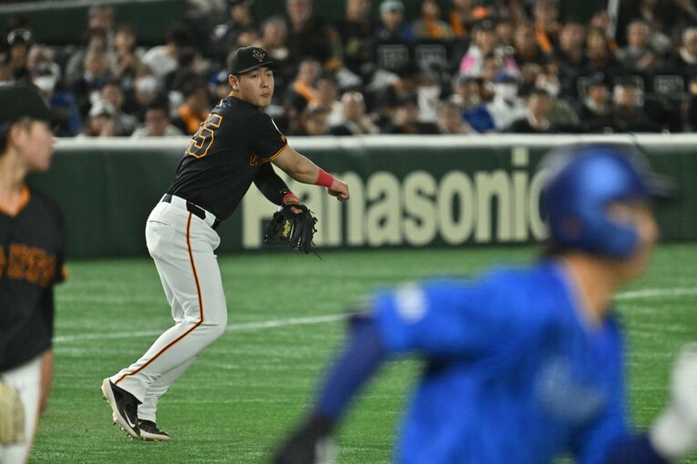 巨人時代の岡本　©Hideki Sugiyama