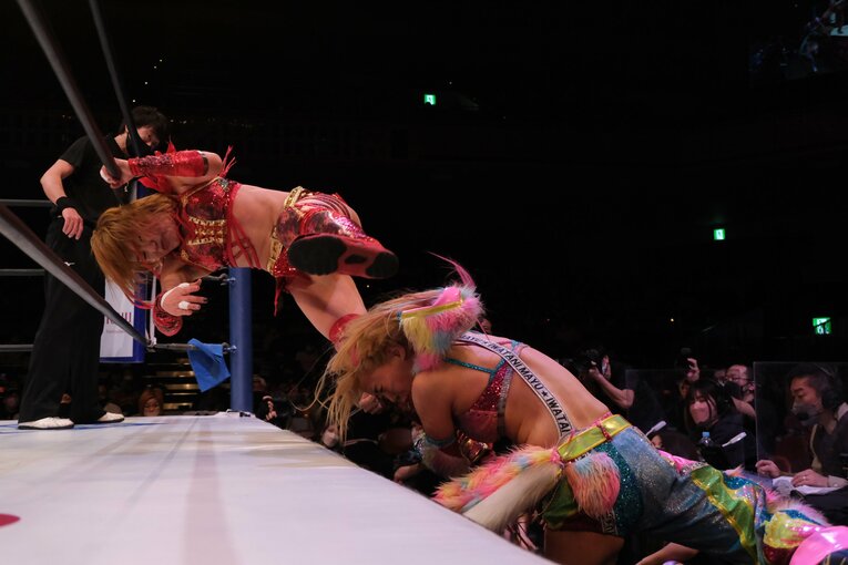 「女子プロレスを背負って立つ」スターダム王者・朱里が語る“朱いベルト”への思い…岩谷麻優戦で「ドローは絶対に嫌だった」理由とは？(84)