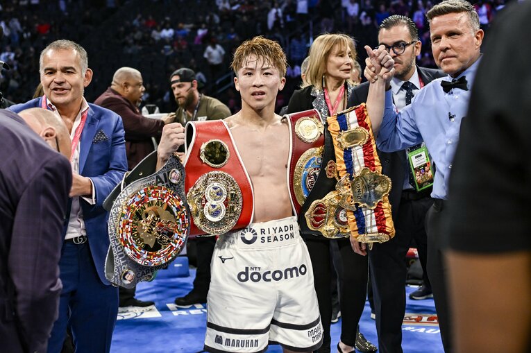 TKO勝ち　©Hiroaki Finito Yamaguchi