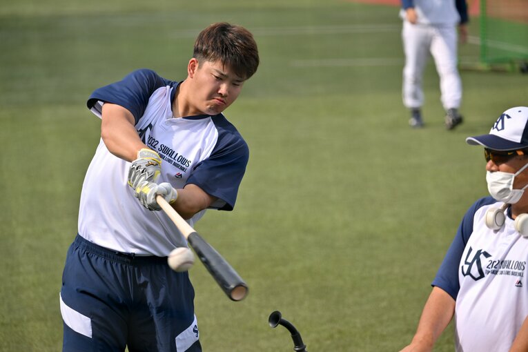 試合前練習風景。置きティー　©Hideki Sugiyama