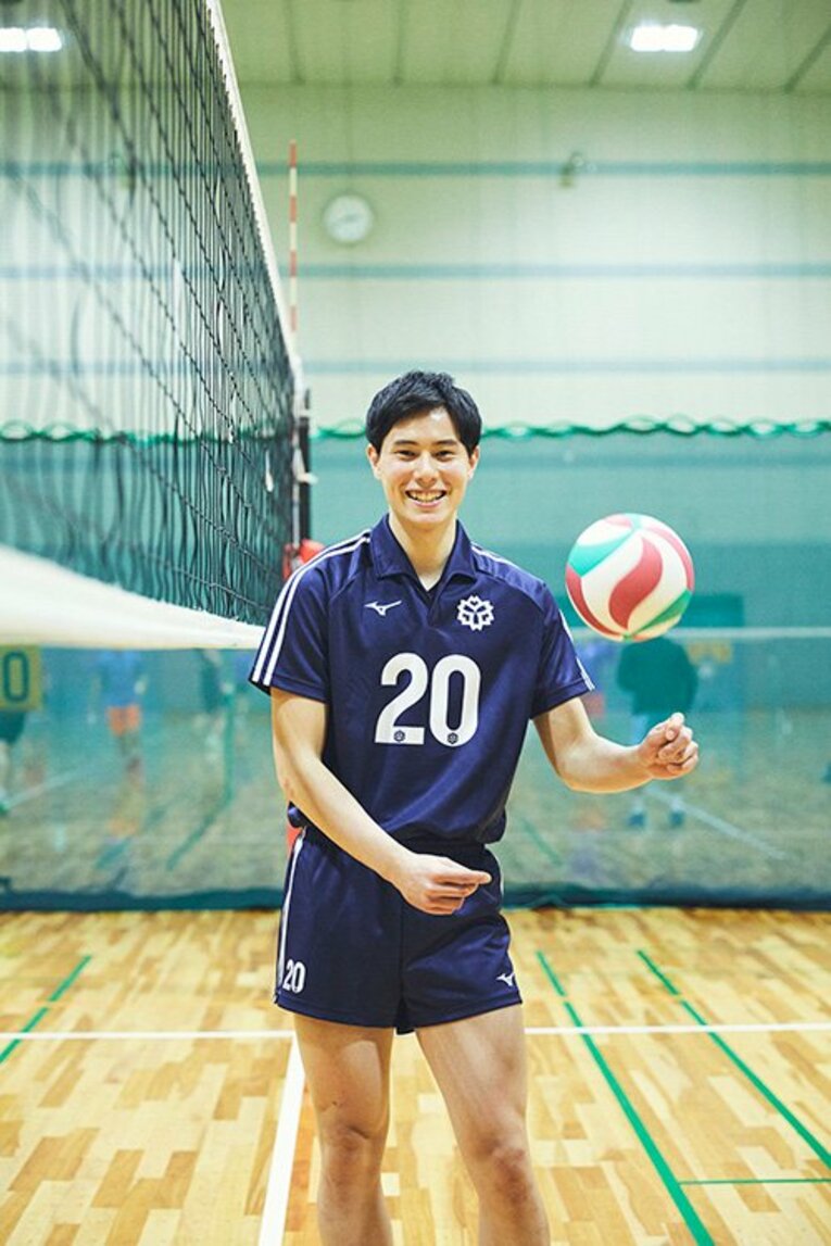 石川祐希の食事やケアを見て「自分は全然足りないなと」 188cmの19歳、高橋藍が今一番欲しているものとは(2)