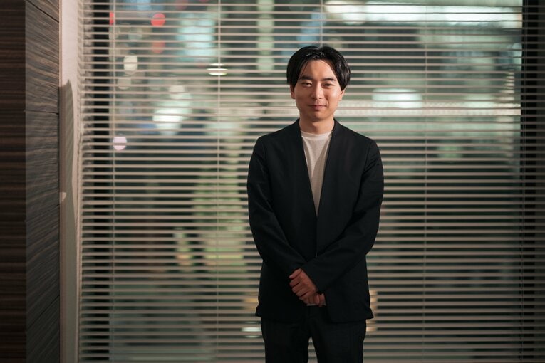 塩越は東大在学中に司法試験予備試験に合格。現在は大手法律事務所で弁護士として活躍中だ　©Shiro Miyake