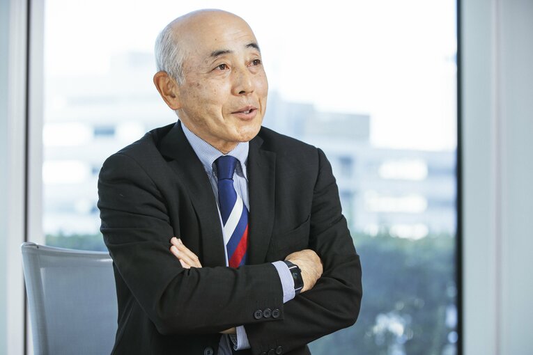 黒澤良二前社長は頻繁に練習場を訪れ、ポステコグルーとコミュニケーションをとった　©Kiichi Matsumoto