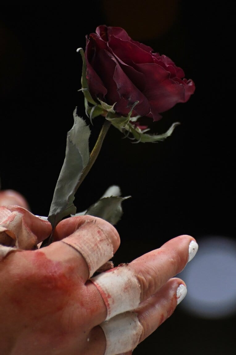 「死んでもいい覚悟なんていらねぇんだよ！」葛西純はエル・デスペラードに何を伝えたのか？ カメラマンが激写した“血と熱狂の23分30秒”(62)