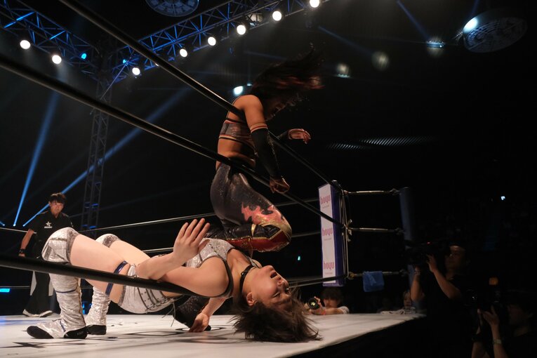 「可愛いのかと思ったら鬼やんけ」出会いから9年の決着…安納サオリを破った岩田美香のプライドの理由「スターダムはどんどん大きくなって…」(89)