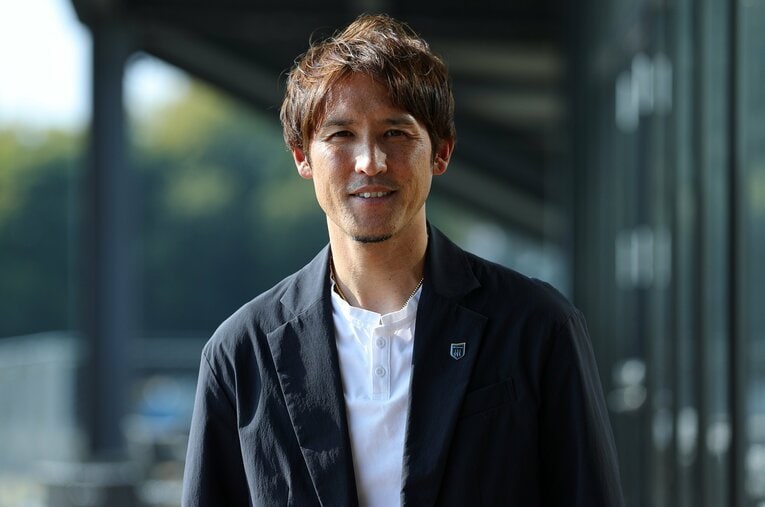 今シーズン限りで現役引退を表明した細貝萌（38歳）。来季からは所属したザスパ群馬の社長兼GMに就任する　©Shigeki Yamamoto