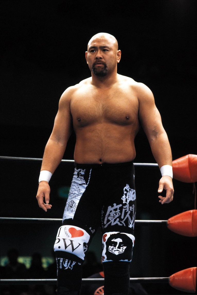 神奈月が見てものまねを始めるきっかけとなった、スキンヘッド時代の武藤（2002年撮影）　©AFLO