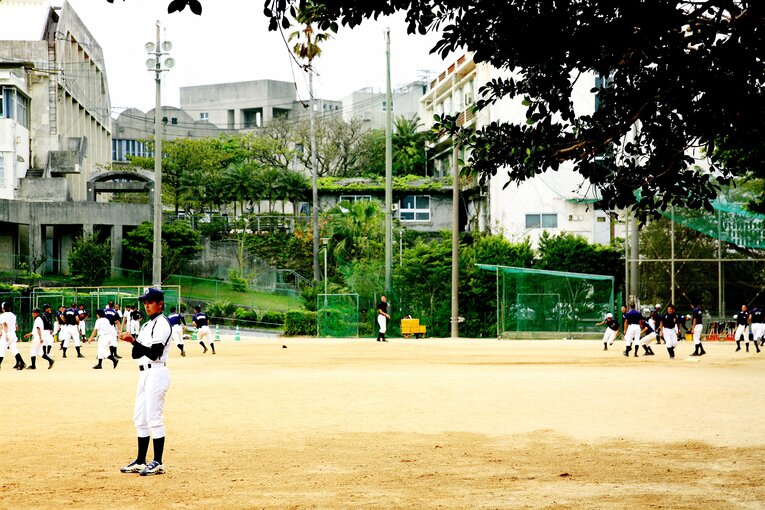 沖縄尚学高校野球部の練習風景（2008年） ©︎Tamon Matsuzono