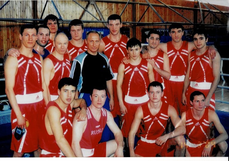 アマチュアボクシングのナショナルチームを激励するプーチン（筆者の知人より提供）