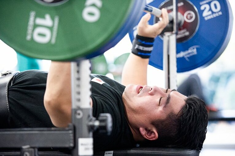 松岡修造の「何を上げているか？」に、パラパワーリフター・大堂秀樹の答は。(3)