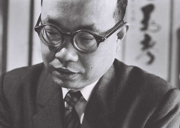 昭和の大名人・大山康晴。1940年代から90年代までA級の地位を守り続けた　©BUNGEISHUNJU