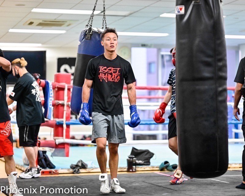 春から大橋ジムに所属し、ボクシングに打ち込む今永虎雅。引き締まったボディと立ち振る舞いにすでに風格を感じさせる（写真・大橋ジム提供）