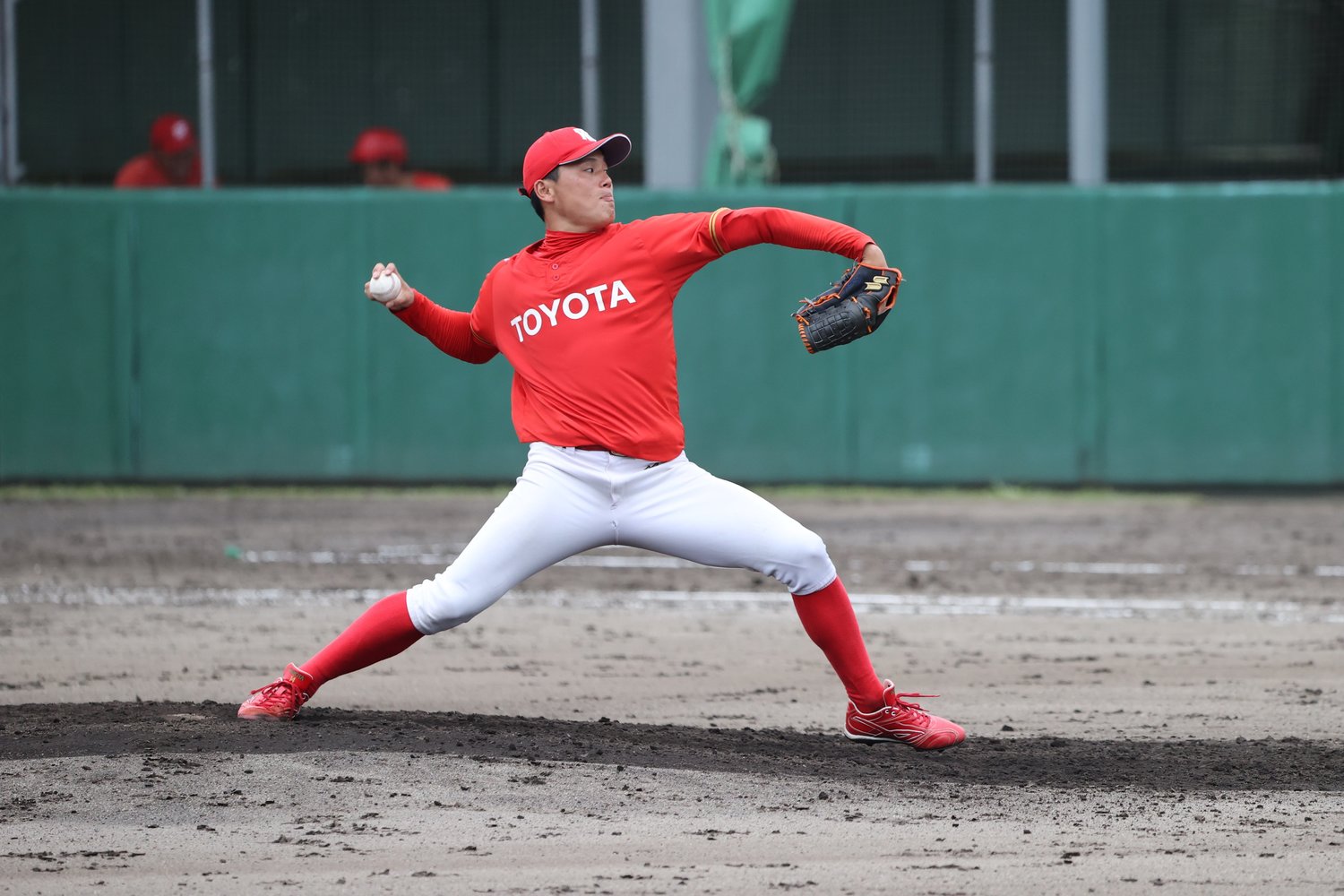 トヨタ自動車時代の栗林　©AFLO
