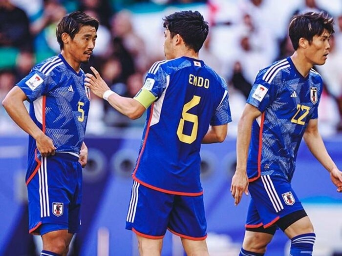 守田英正発言「もっとアドバイスを」真意は行き詰まりを危惧か…日本代表取材記者が肌で感じた「ハリル解任→ボトムアップ型」の転換点＜Number Web＞ photograph by Kiichi Matsumoto