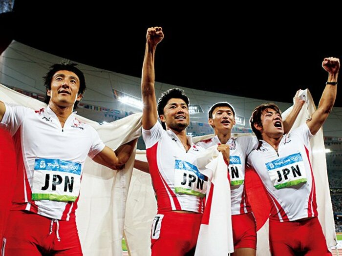 北京からリオに繋がったバトン。朝原宣治と山縣亮太が語る4×100。＜Number Web＞ photograph by Naoki Nakanishi/JMPA