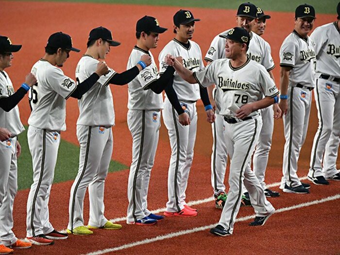 「長い説教はせず、短い言葉で背中を押す」オリックス中嶋監督が選手に与えた“見放されていないんだ”という安心感＜Number Web＞ photograph by Hideki Sugiyama