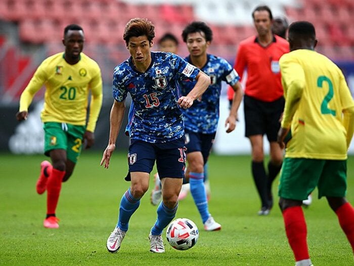 大迫勇也が“カメルーン戦だけ出られた”交渉とは JFA、TV局関係者が語る欧州遠征の「綱渡り」<Number Web> photograph by Getty Images