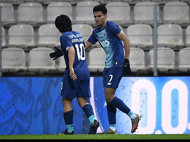 45億円移籍から2年》中島翔哉が「ポルトの不良債権」扱い… 50試合で14