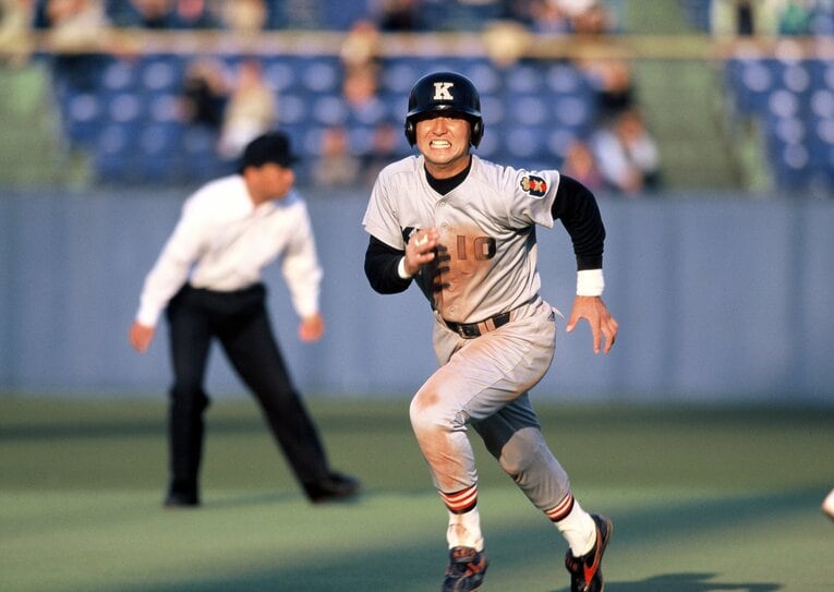 桐蔭学園（神奈川）から94年慶応大に入学。1年からレギュラーとして活躍した　©BUNGEISHUNJU