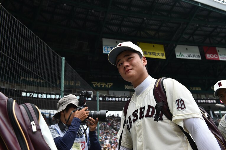2015年夏の甲子園準決勝。早稲田実業の1年生清宮　©BUNGEISHUNJU