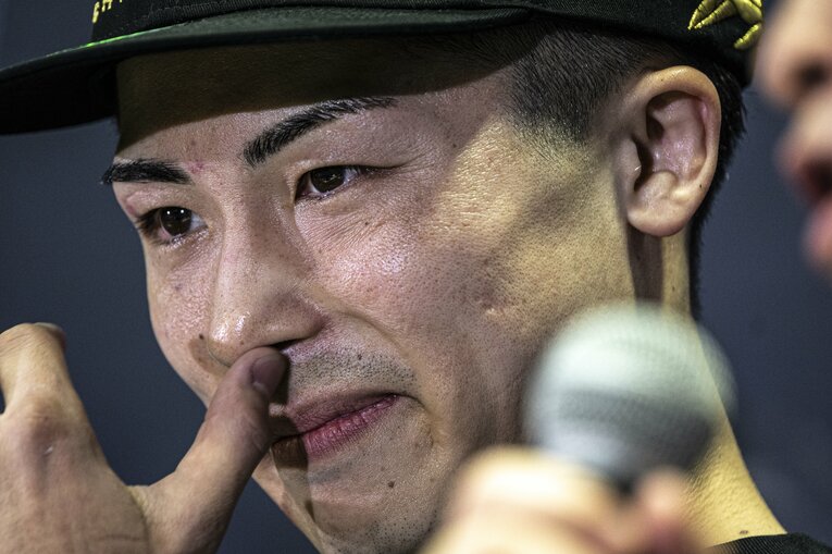 ルイス・ネリ戦後の井上尚弥 ／ photograph by Takuya Sugiyama