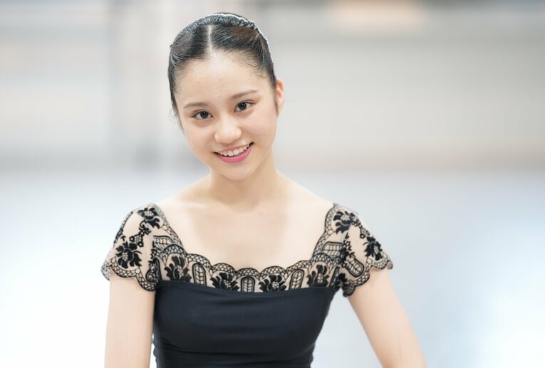 ロシアの名門・ボリショイバレエ学校から帰国した梶川陽菜さん（18歳）©︎Akito Iwamoto