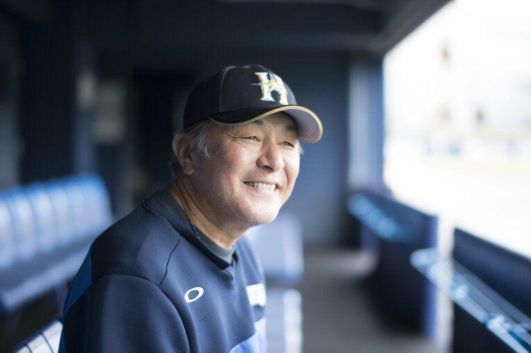 日本ハムコーチ時代の荒木大輔氏　©Miki Fukano