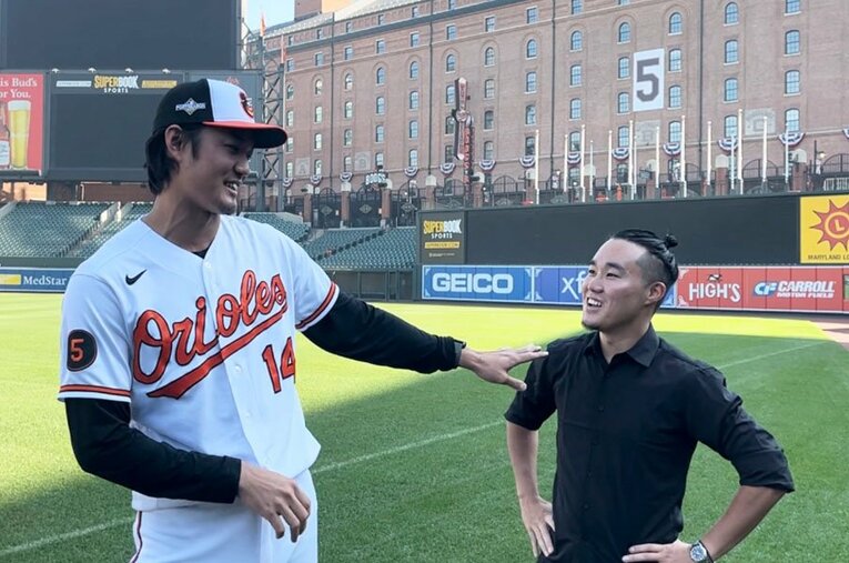 約7カ月に渡って藤浪晋太郎を密着してきた関西テレビアナウンサーの服部優陽。休職し渡米して見えたこの1年での藤浪の変化とは？ ／ photograph by Yuhi Hattori