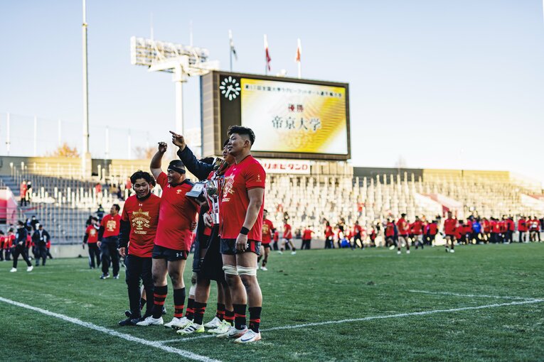 大学選手権の決勝では対抗戦で敗れた早大に雪辱を果たし4連覇を達成　©Kiichi Matsumoto