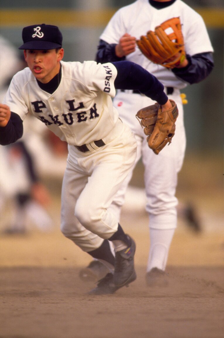 1987年の3年時、PL学園唯一の春夏連覇を達成した　©Katsuro Okazawa／AFLO