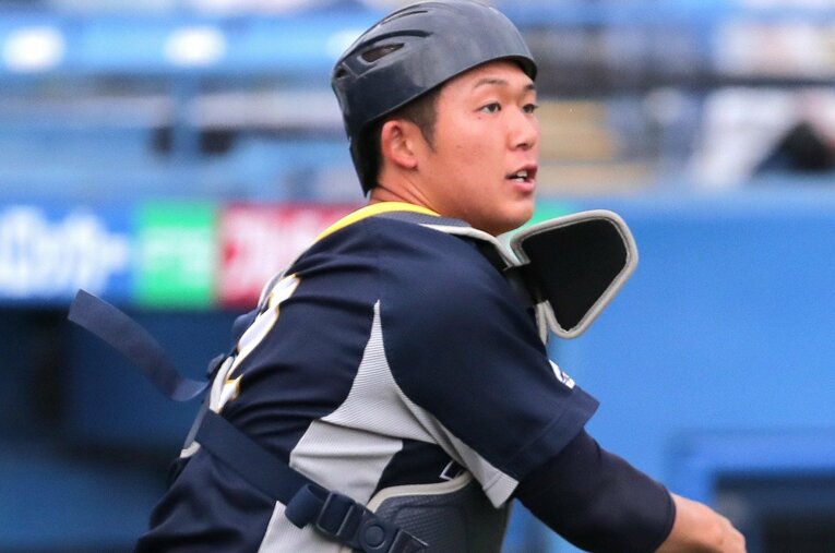 ドラフト目玉ベスト3 捕手編【1】上武大・進藤勇也（182cm90kg・右投右打） ／ photograph by JIJI PRESS
