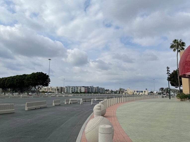 結局スタッフ以外の人には会わなかった