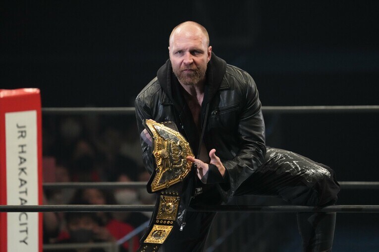 WWE、AEWに続き、新日本プロレスでも最高王座に就いたジョン・モクスリー　©Essei Hara