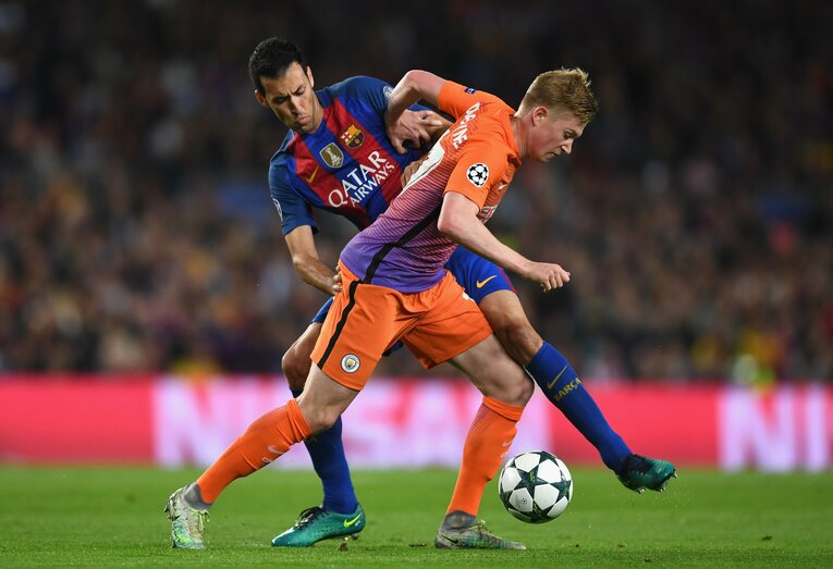 デヨング、そしてデブライネやブスケッツを意識しているという©Getty Images