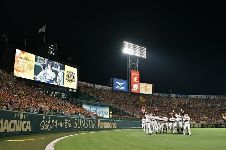 阪神タイガース 優勝ビールかけ　©︎Hideki Sugiyama 