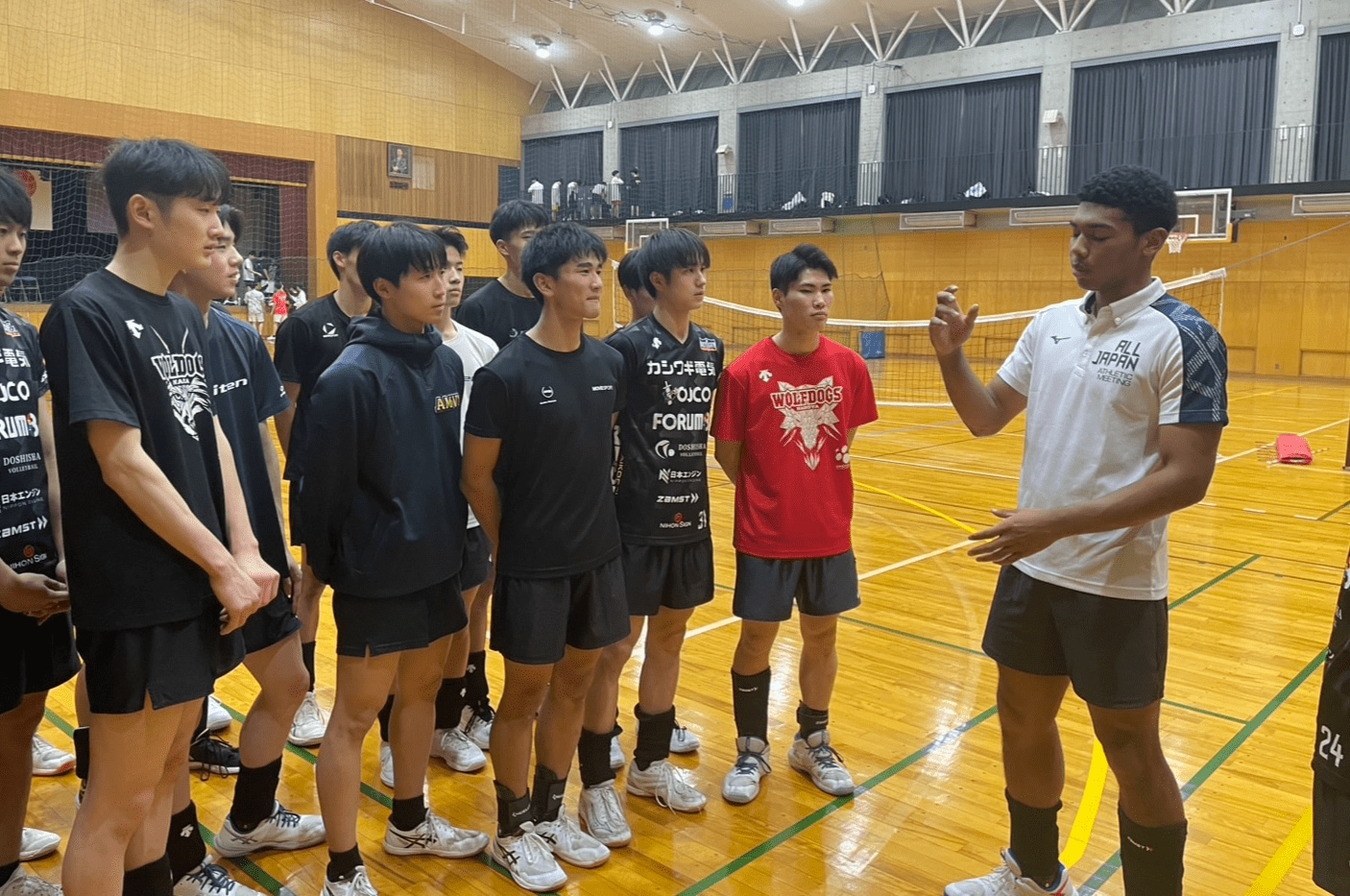 「医学部志望」「理系職で安定した人生を」春高バレー出場部員の意外な進路…“私学スポーツ強豪校”の部活改革「監督&コーチは元日本代表」